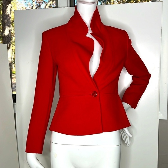 Luca Luca Sz 40 US 2-4 Red Crepe Silk Fitted Single Button Blazer Made in Italy - Picture 1 of 10